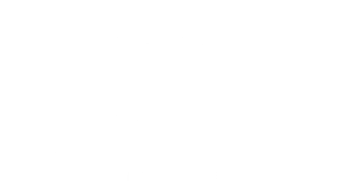 Dolly's Life of Many Colors Museum